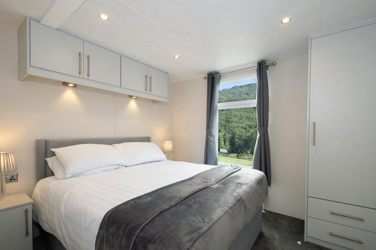 Brackenborough Lakes Resort Louth  Bagian luar foto