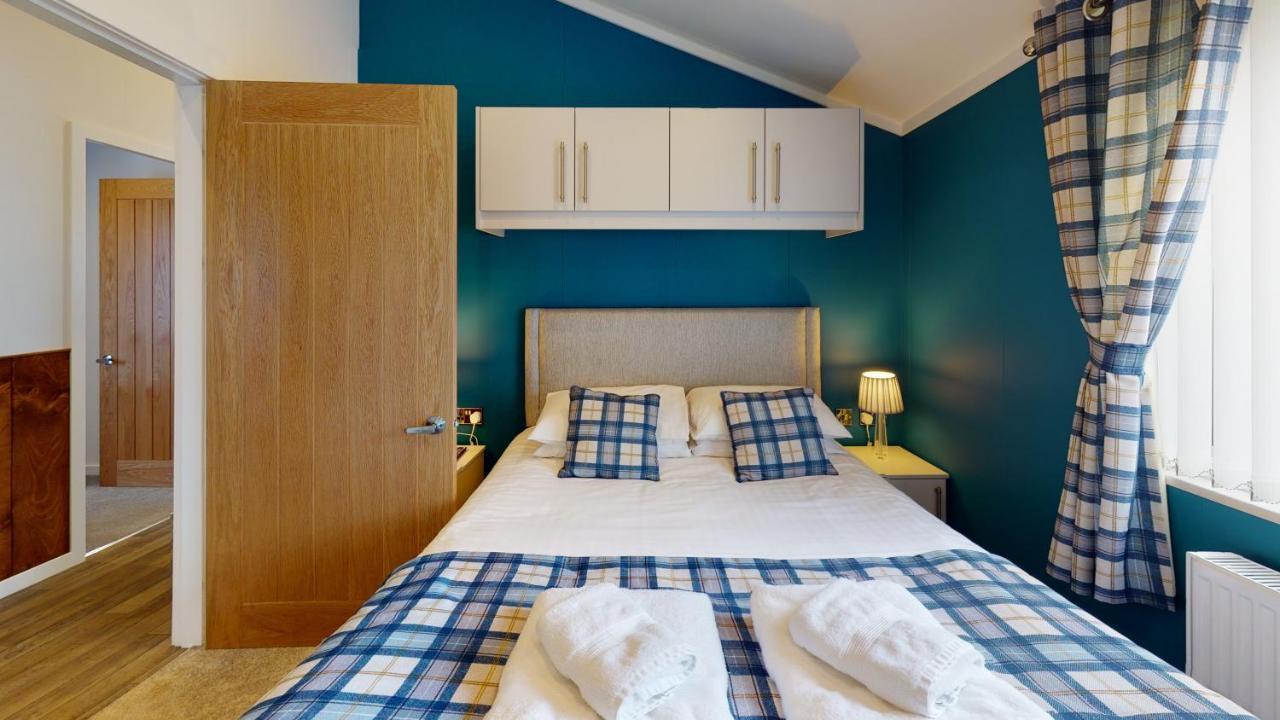 Brackenborough Lakes Resort Louth  Bagian luar foto