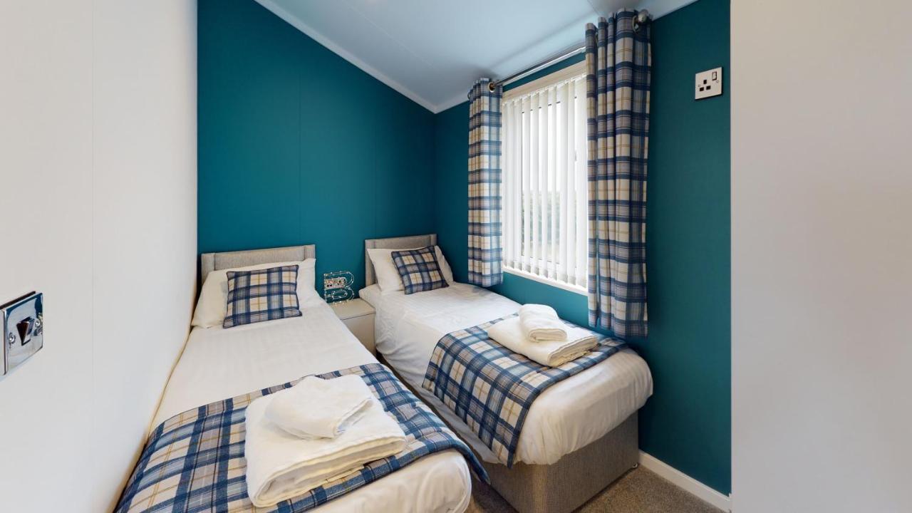 Brackenborough Lakes Resort Louth  Bagian luar foto