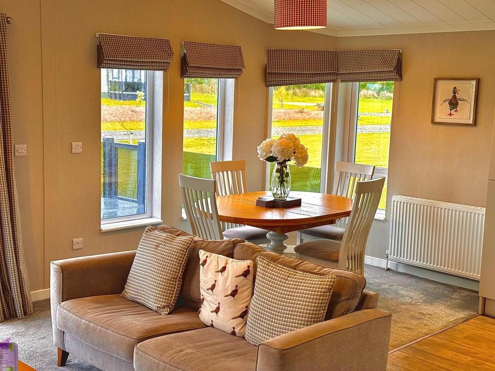Brackenborough Lakes Resort Louth  Bagian luar foto