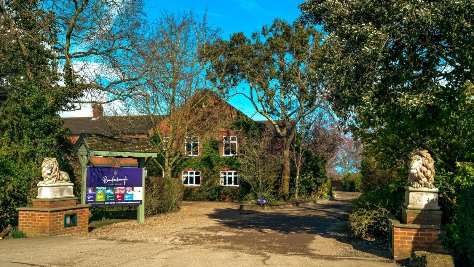 Brackenborough Lakes Resort Louth  Bagian luar foto
