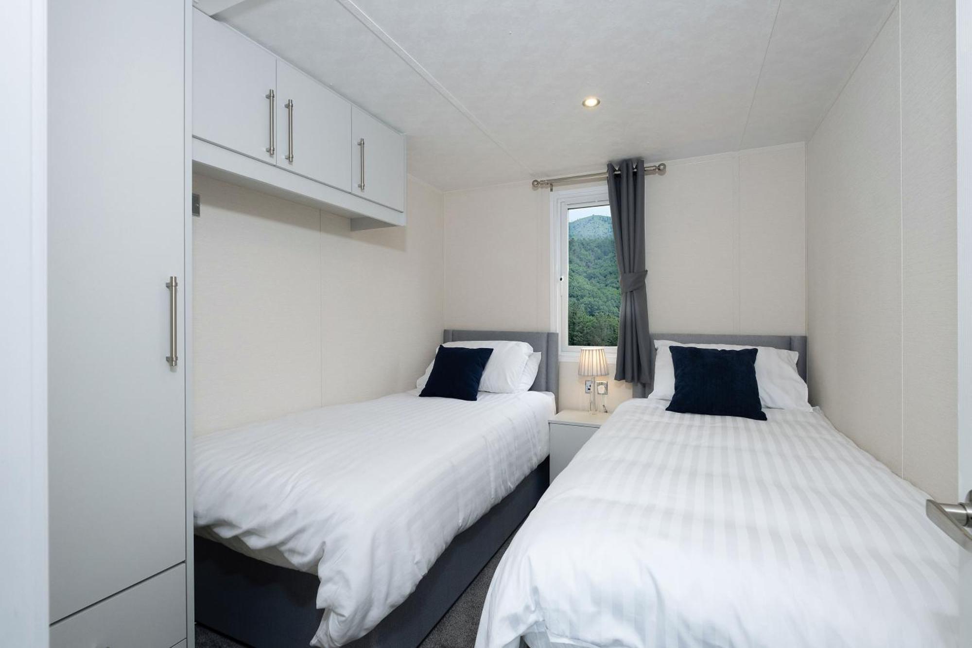 Brackenborough Lakes Resort Louth  Bagian luar foto